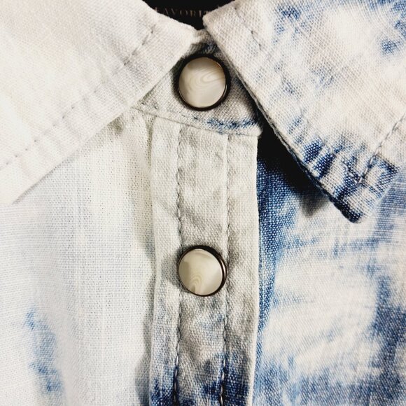 American Eagle Outfitters, Western Style, Tie Dye, Snap Front Shirt, Medium - Picture 7 of 16